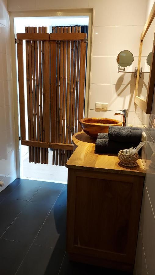 East Meets West Bed&Breakfast Veenendaal Exterior foto