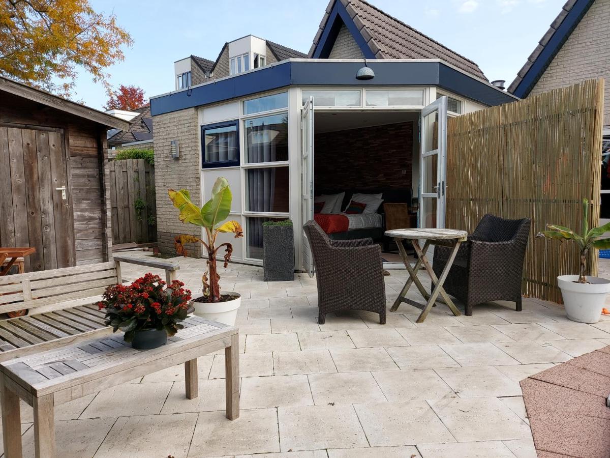 East Meets West Bed&Breakfast Veenendaal Exterior foto
