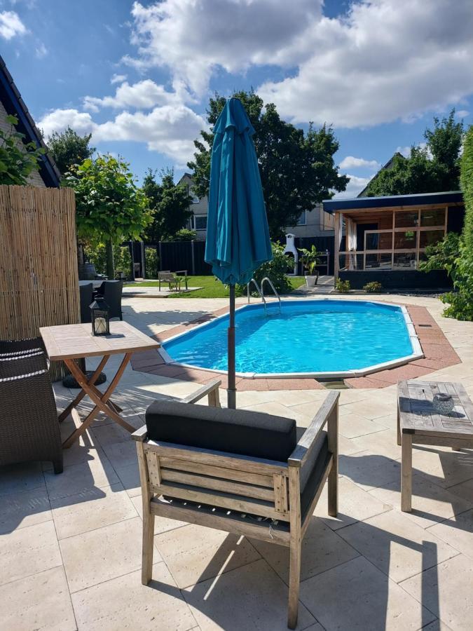 East Meets West Bed&Breakfast Veenendaal Exterior foto